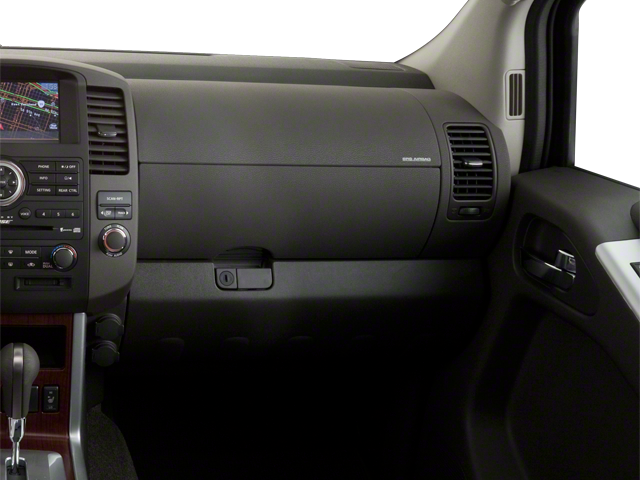 2012 Nissan Pathfinder SV