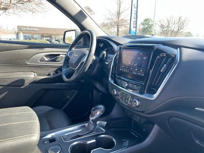 2022 Chevrolet Traverse LT Leather