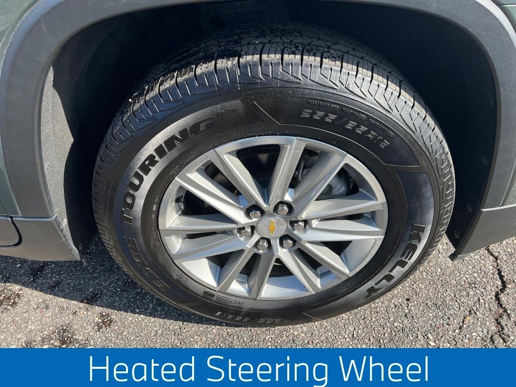 2022 Chevrolet Traverse LT Leather