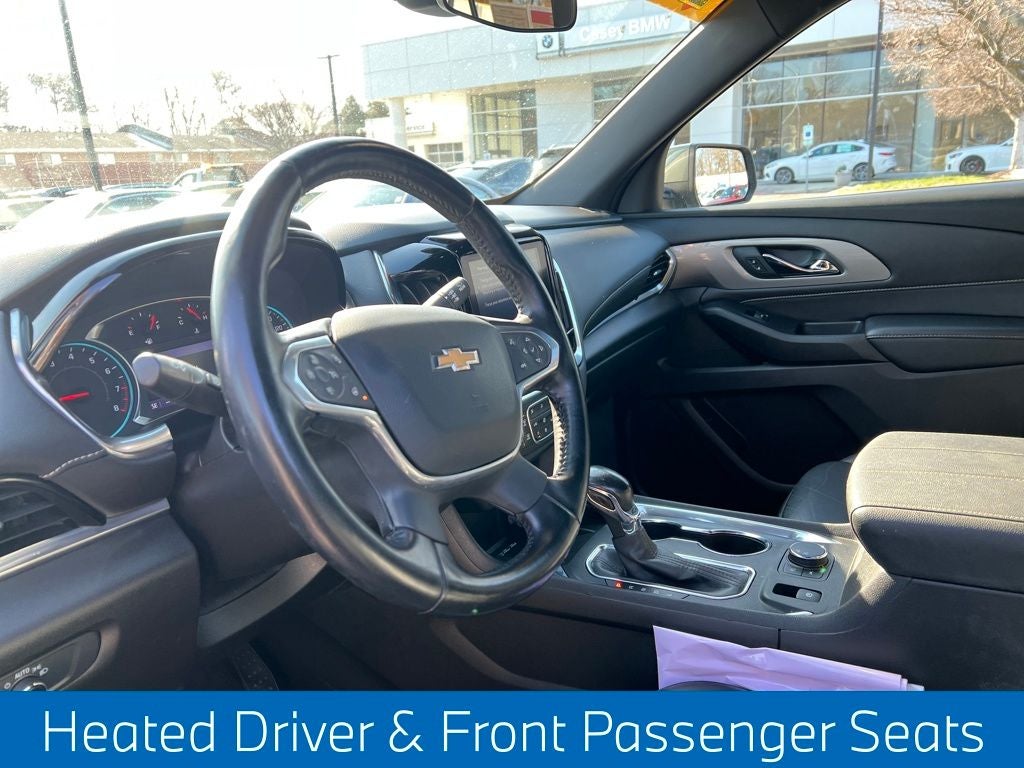 2022 Chevrolet Traverse LT Leather