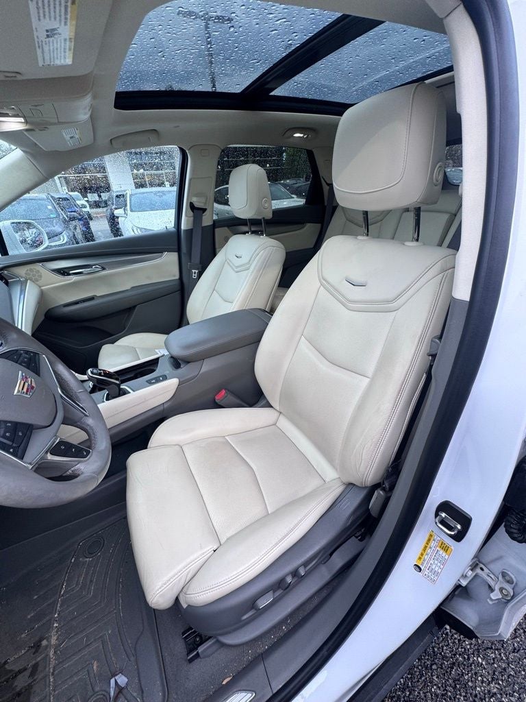 2017 Cadillac XT5 Premium Luxury