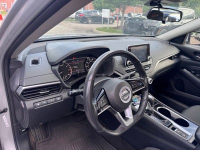 2021 Nissan Altima 2.5 SV