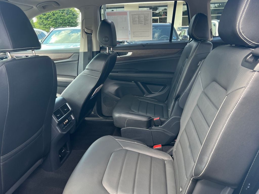 2025 Volkswagen Atlas 2.0T SEL