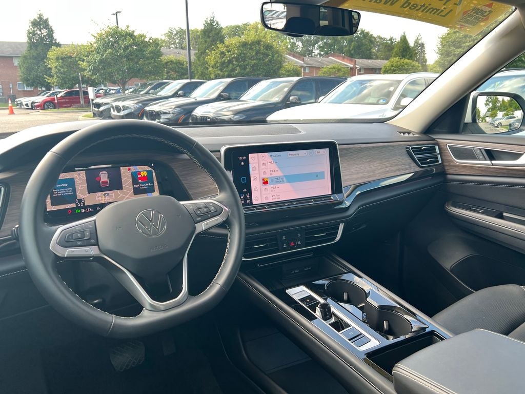 2025 Volkswagen Atlas 2.0T SEL