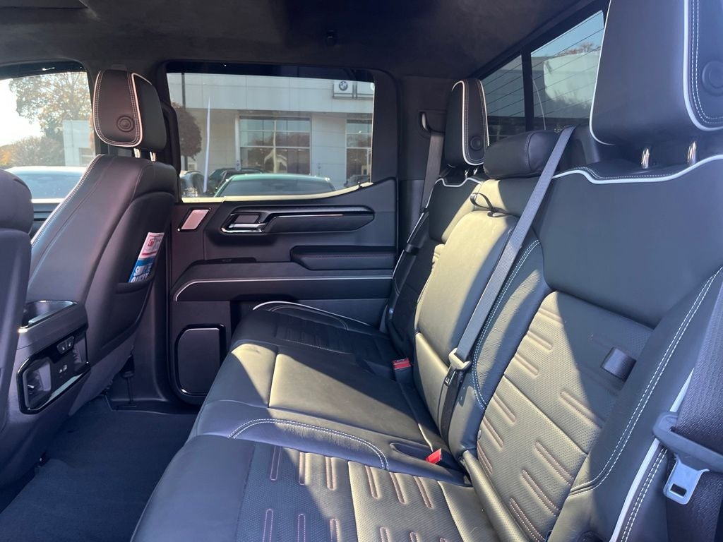 2025 GMC Sierra 1500 AT4X