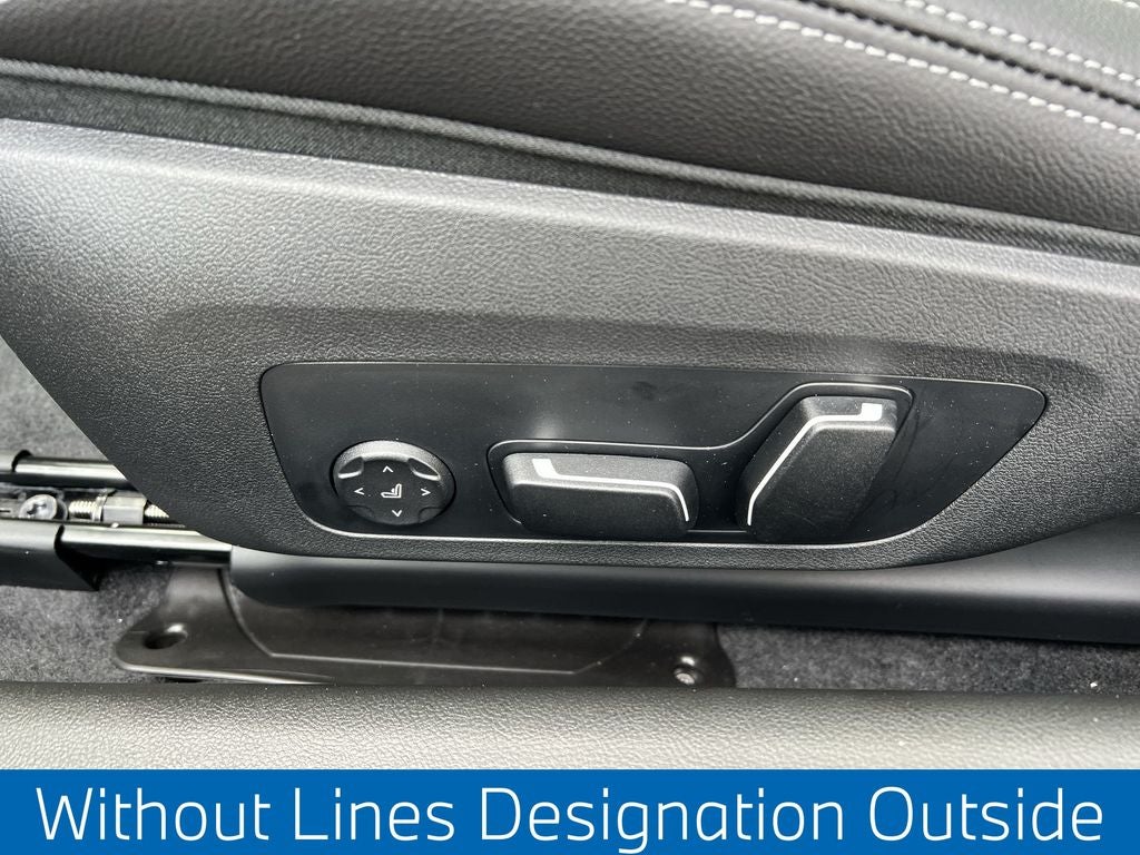 2025 BMW 2 Series 230i