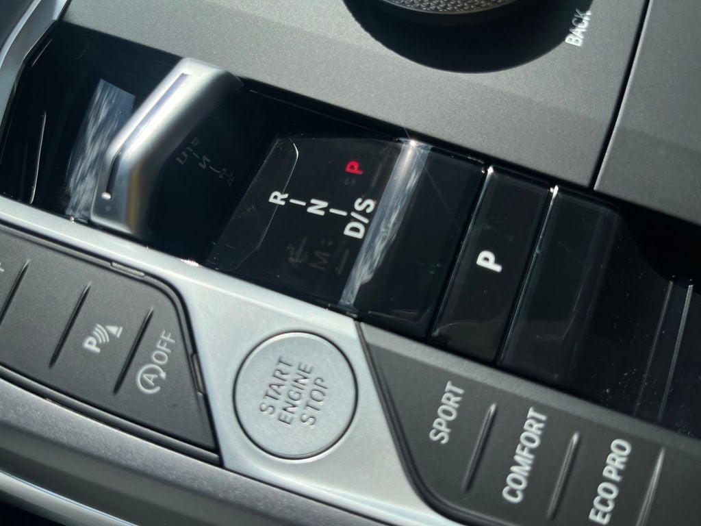 2025 BMW 2 Series 230i xDrive