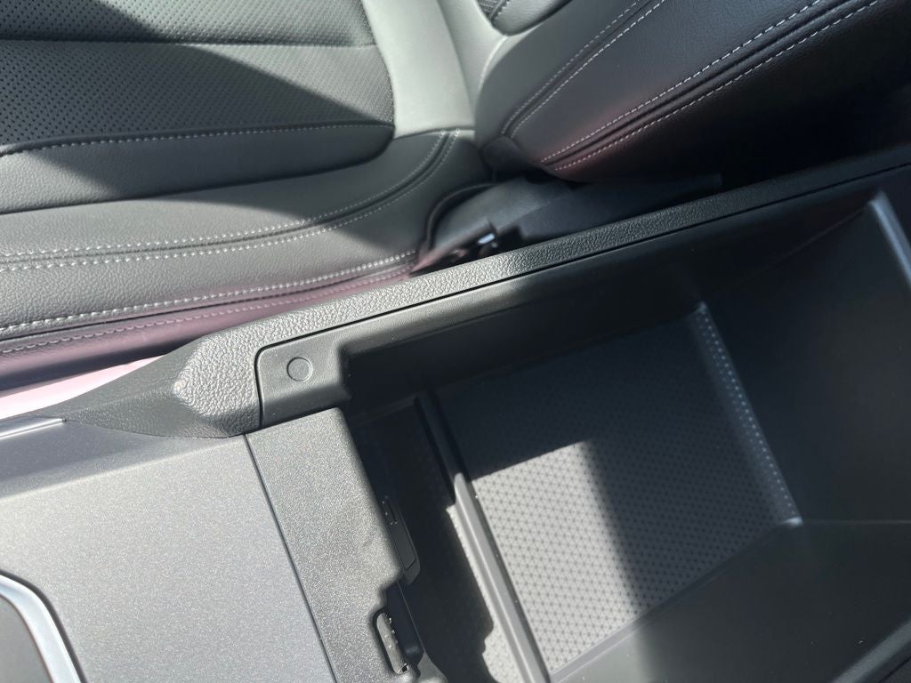 2025 BMW 2 Series 230i xDrive