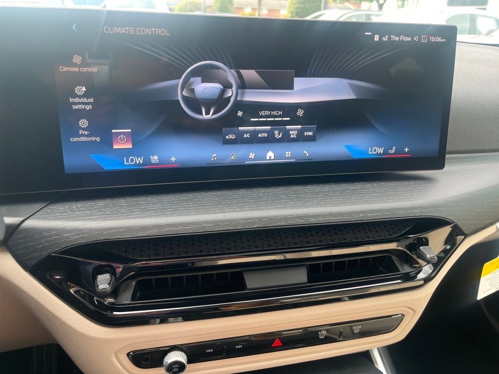 2025 BMW 3 Series 330i