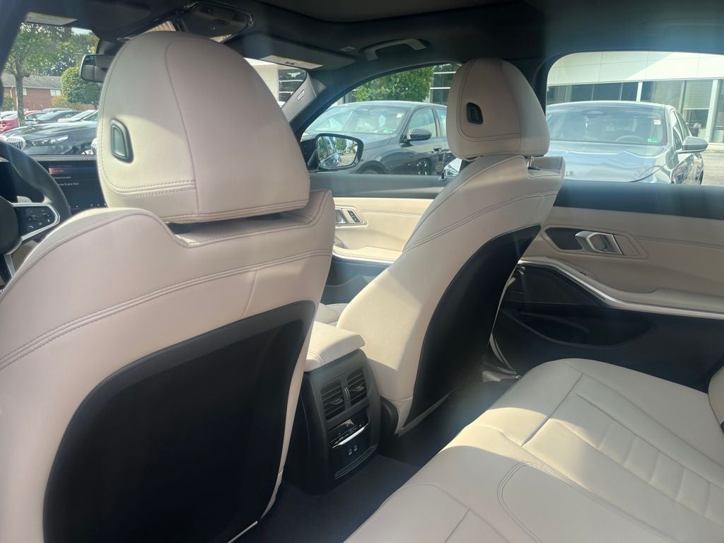 2025 BMW 3 Series 330i