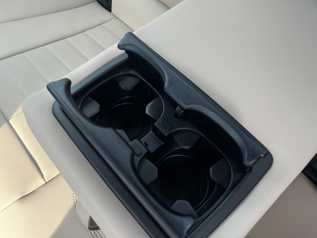 2025 BMW 3 Series 330i