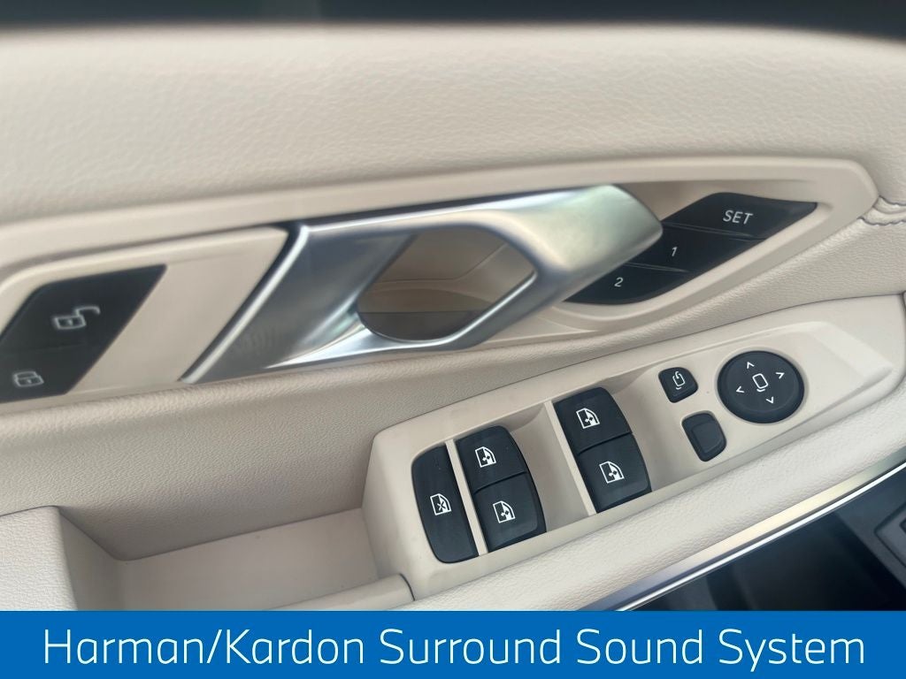 2025 BMW 3 Series 330i