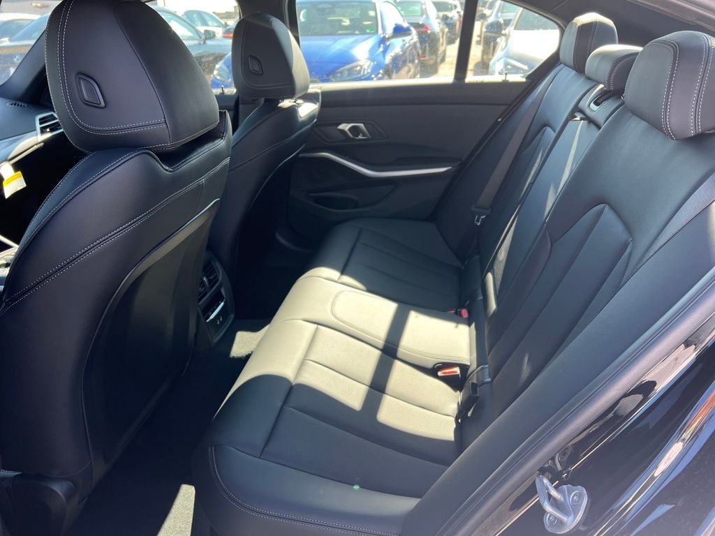 2025 BMW 3 Series 330i