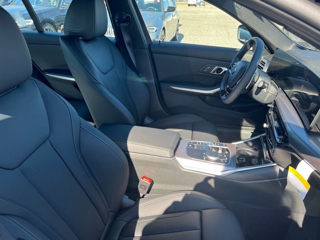 2025 BMW 3 Series 330i