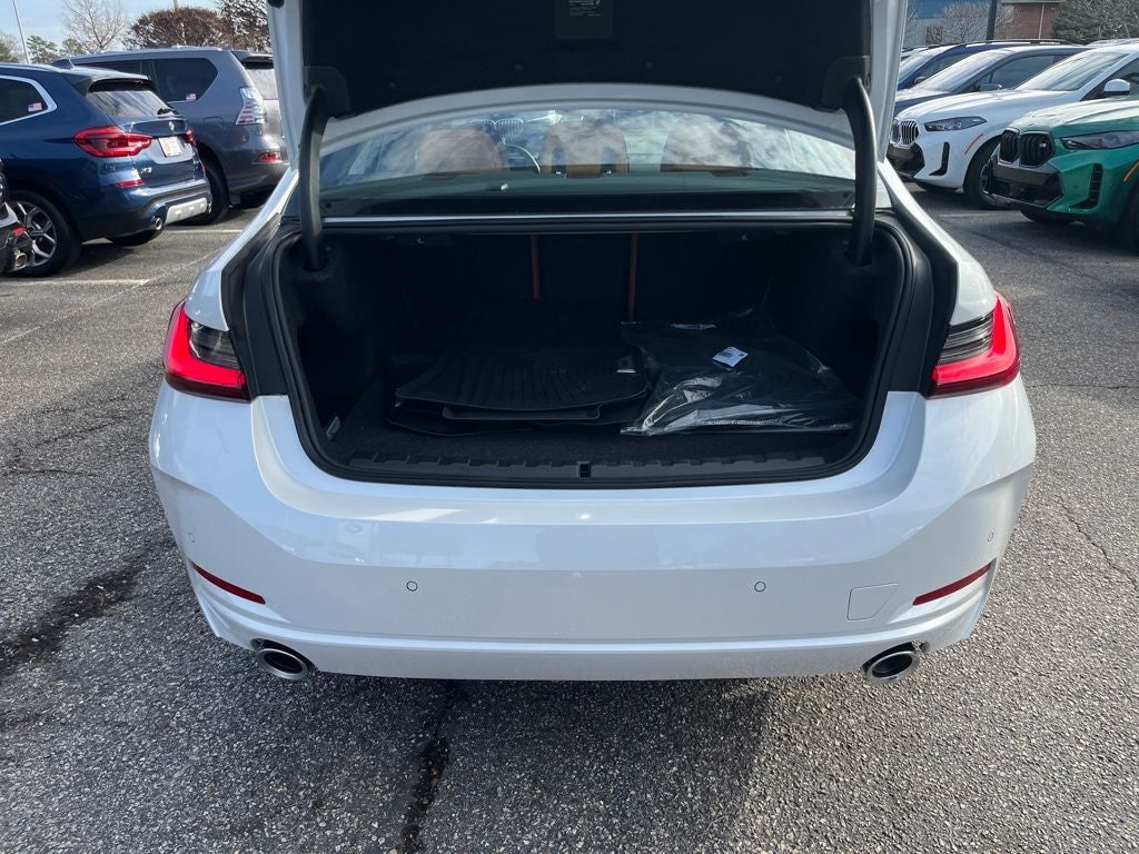 2025 BMW 3 Series 330i xDrive