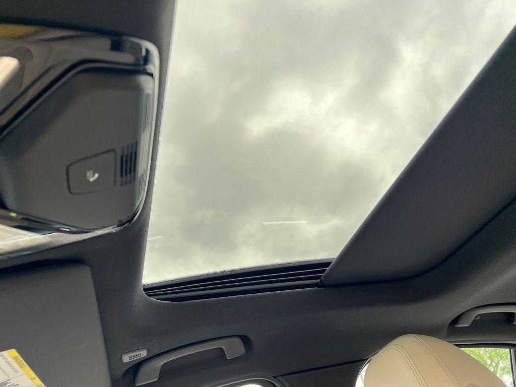 2024 BMW 3 Series 330i xDrive