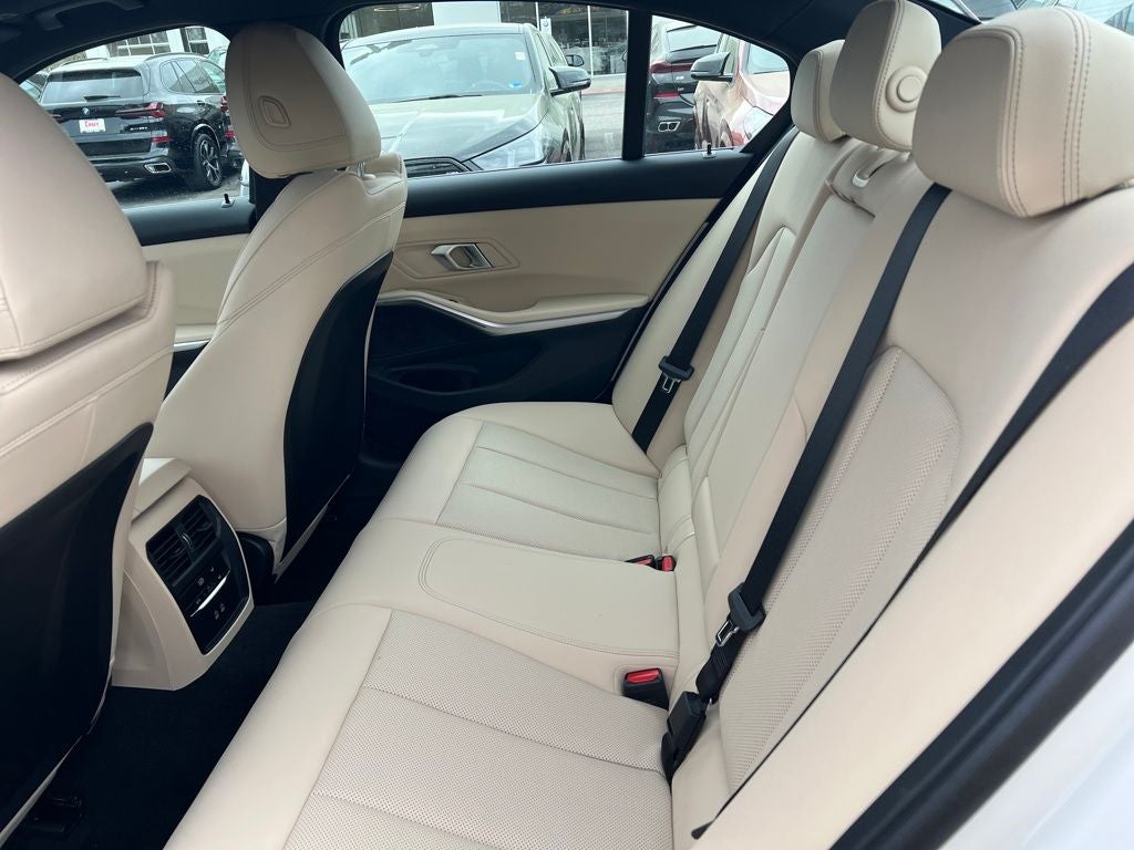 2024 BMW 3 Series 330i xDrive