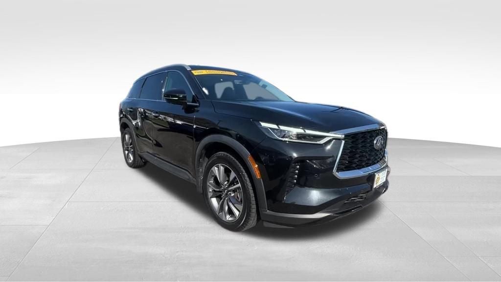2023 INFINITI QX60 LUXE