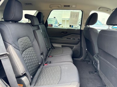 2025 Nissan Pathfinder S