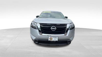 2025 Nissan Pathfinder S