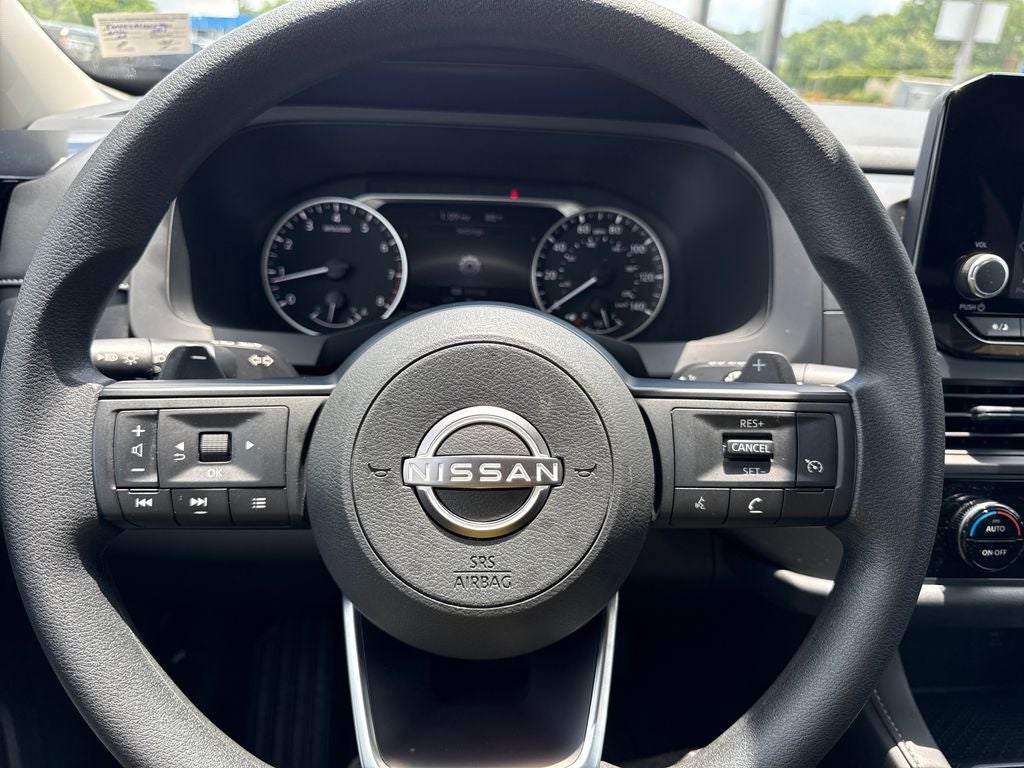 2025 Nissan Pathfinder S