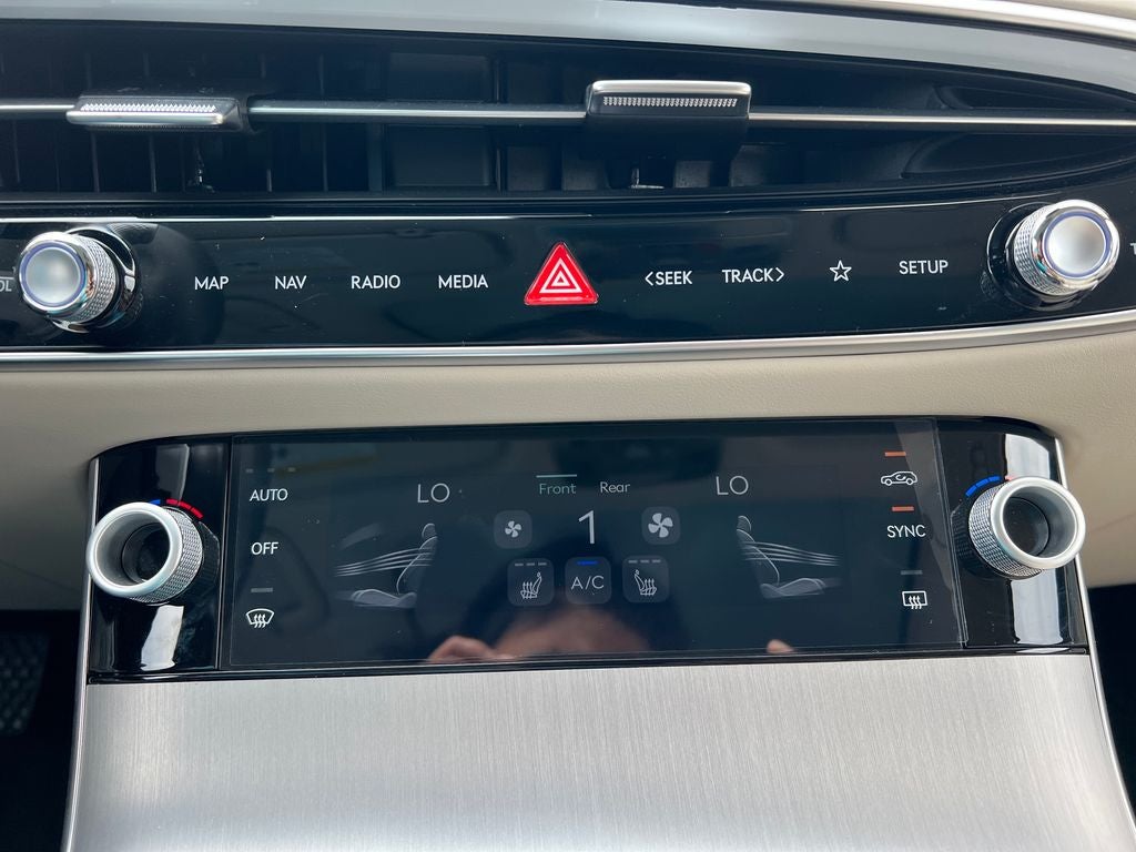 2026 Genesis GV70 2.5T Select