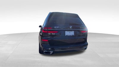 2025 BMW X7 xDrive40i