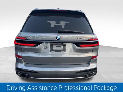2025 BMW X7 xDrive40i