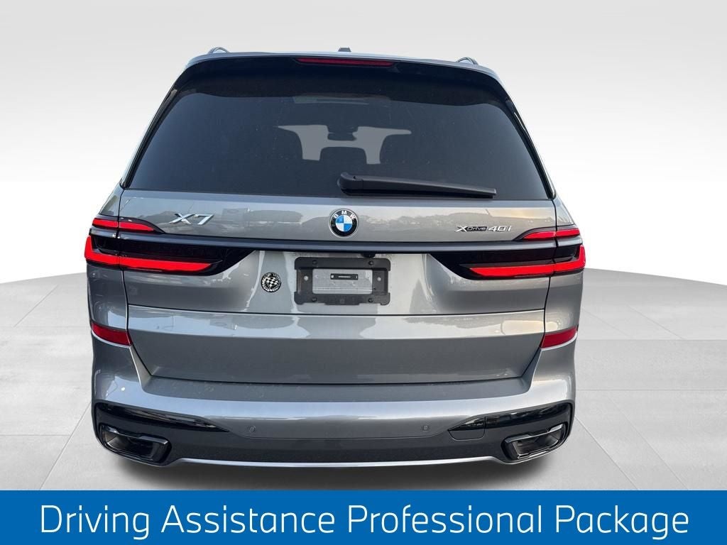 2025 BMW X7 xDrive40i