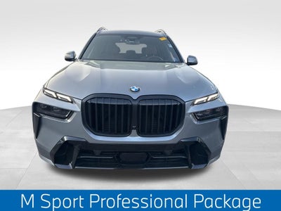 2025 BMW X7 xDrive40i