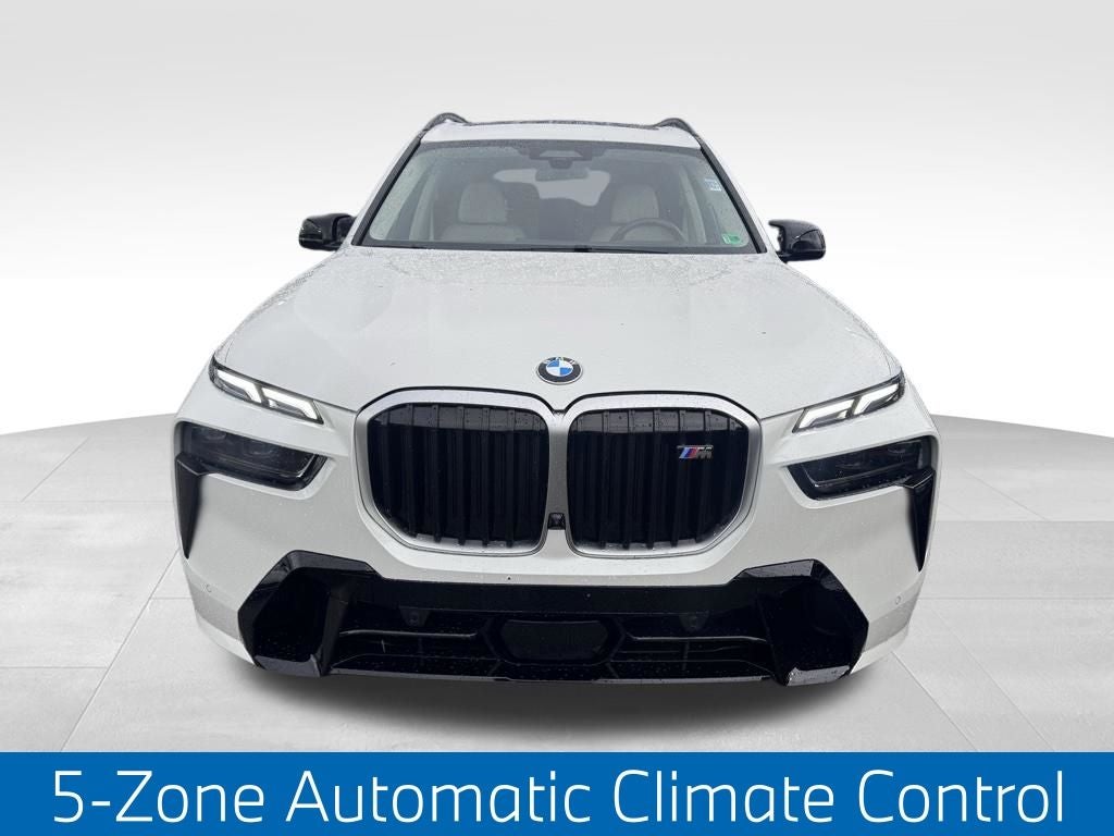 2025 BMW X7 M60i