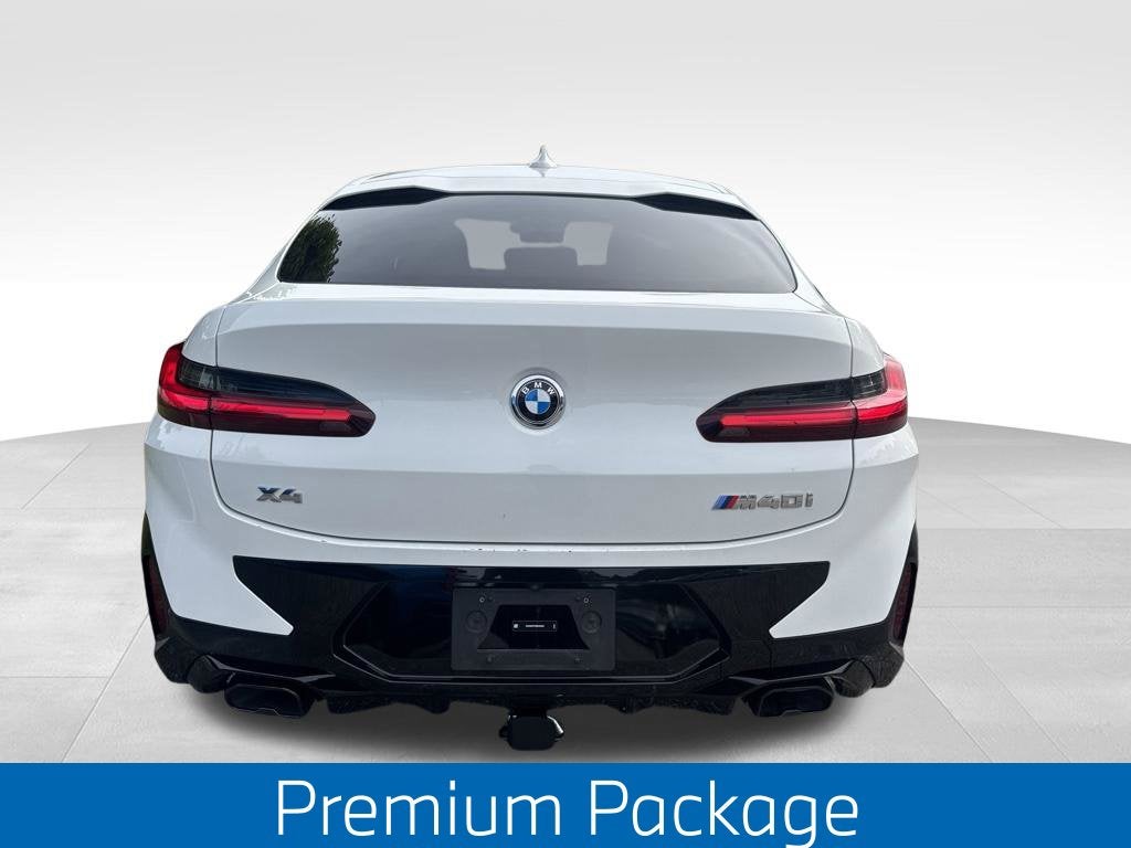 2024 BMW X4 M40i