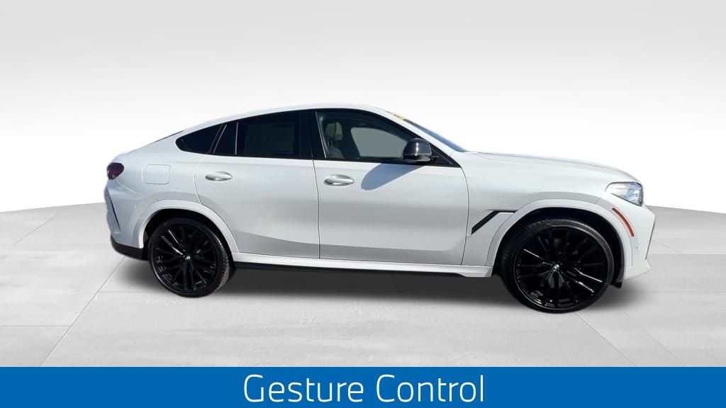 2021 BMW X6 M50i