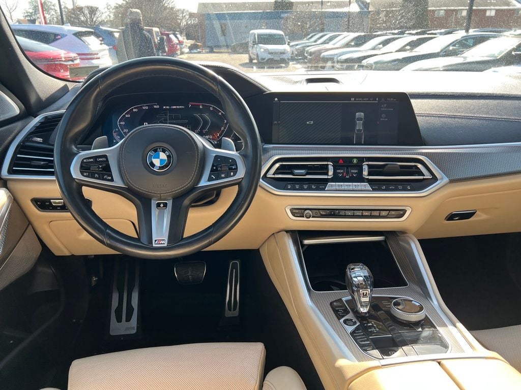 2021 BMW X6 M50i