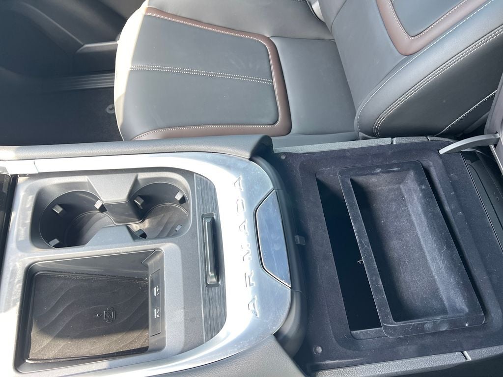 2025 Nissan Armada SL