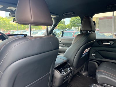 2025 Nissan Armada SL