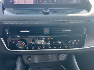 2025 Nissan Rogue Platinum