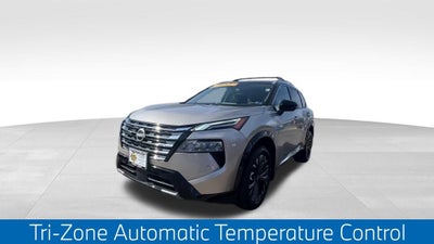 2025 Nissan Rogue Platinum