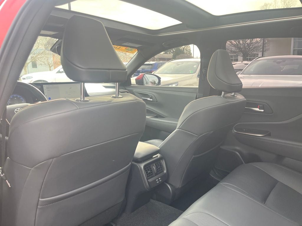 2023 Toyota Crown Platinum