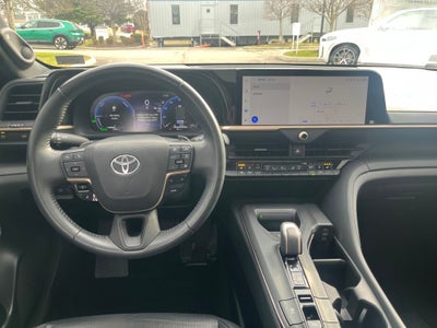 2023 Toyota Crown Platinum