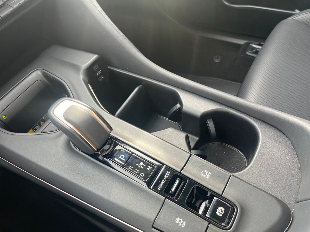 2023 Toyota Crown Platinum