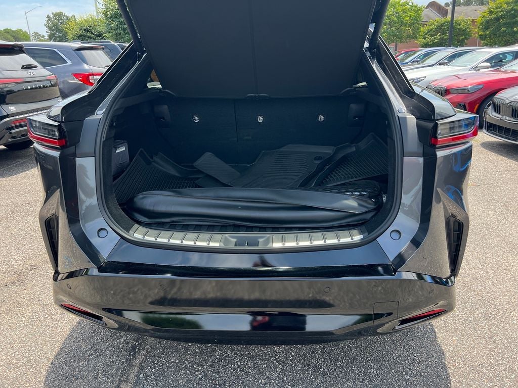 2025 Lexus RZ 450e Premium
