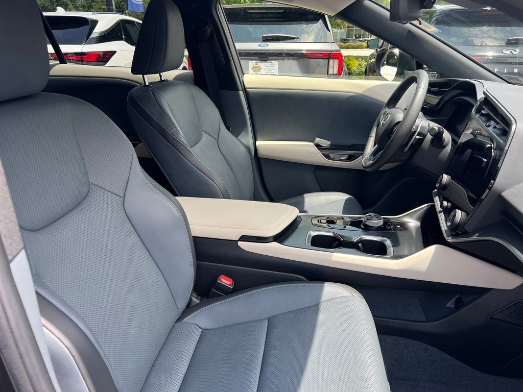 2025 Lexus RZ 450e Premium