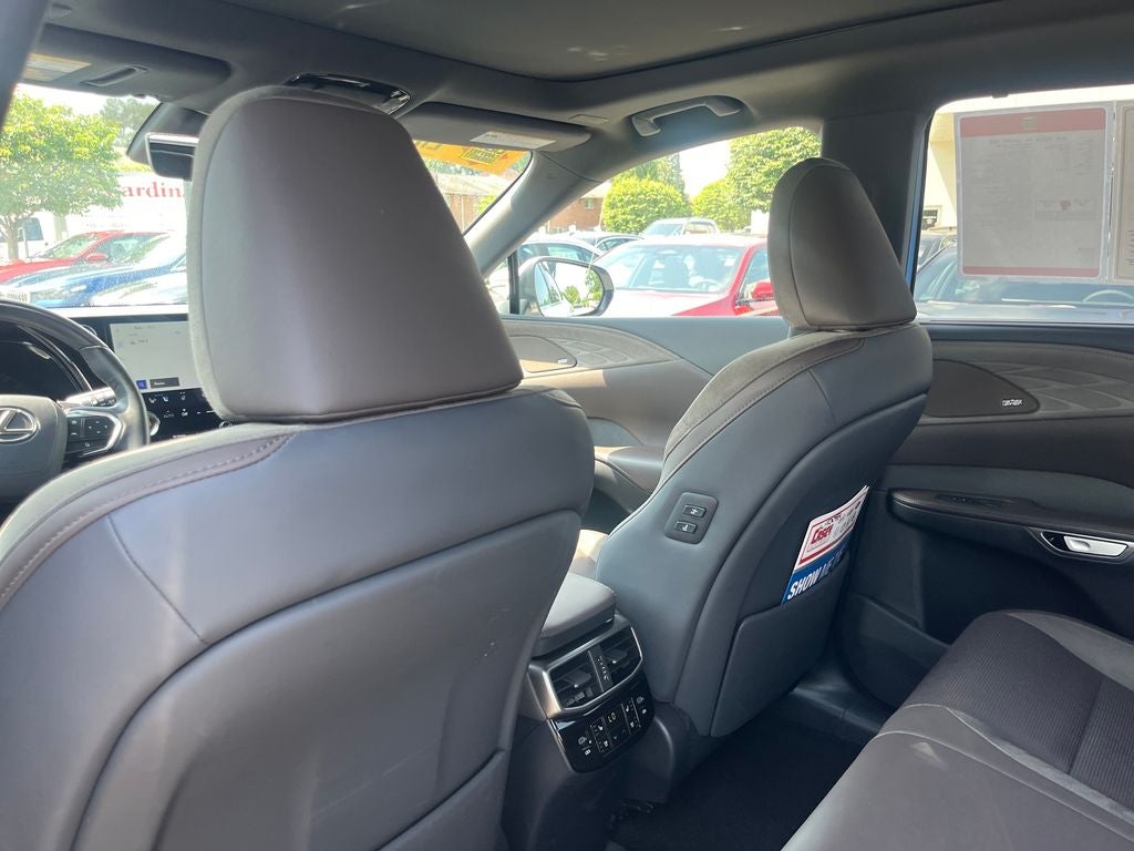 2025 Lexus RX 450h+ Luxury