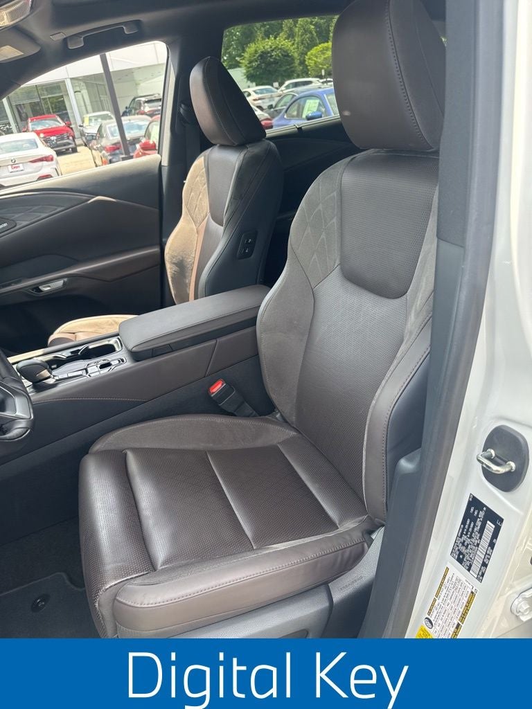 2025 Lexus RX 450h+ Luxury