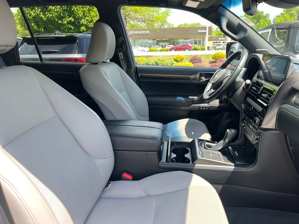 2023 Lexus GX 460