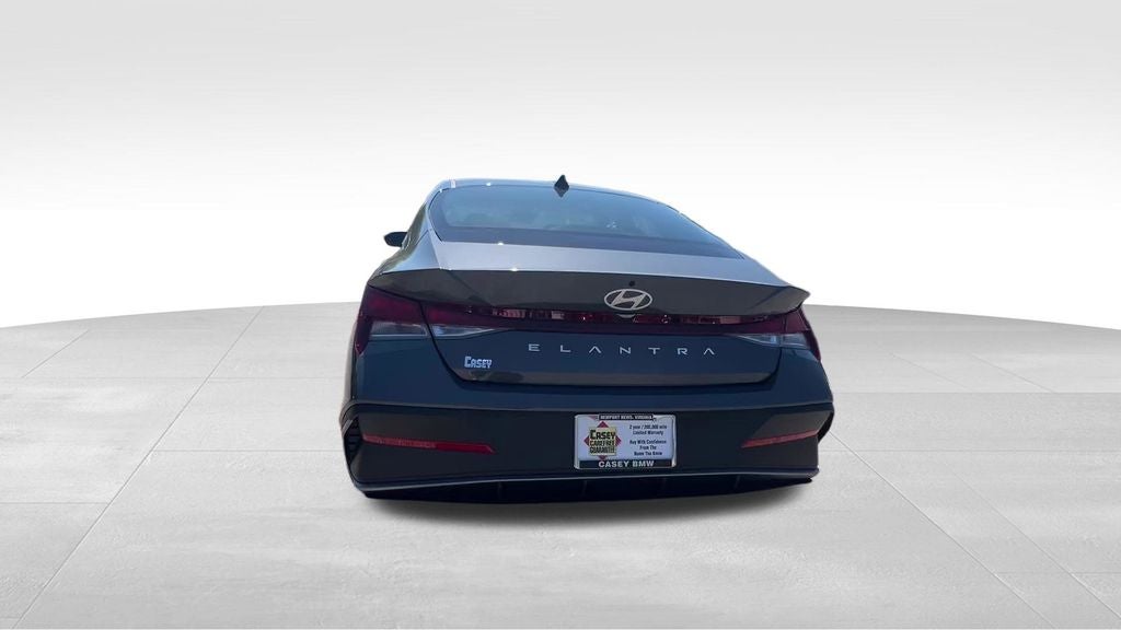 2026 Hyundai Elantra SE