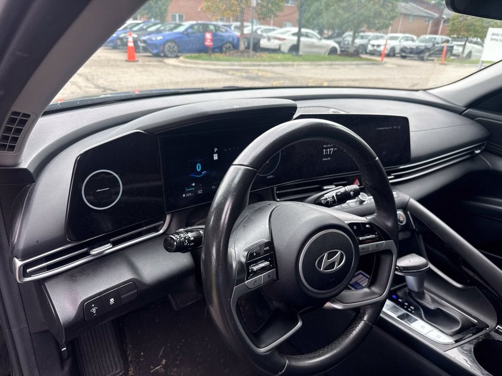 2024 Hyundai Elantra Limited