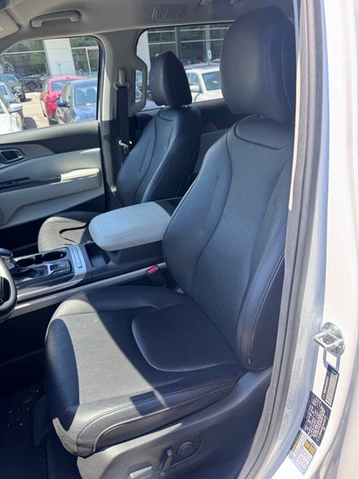 2022 Kia Carnival LXS