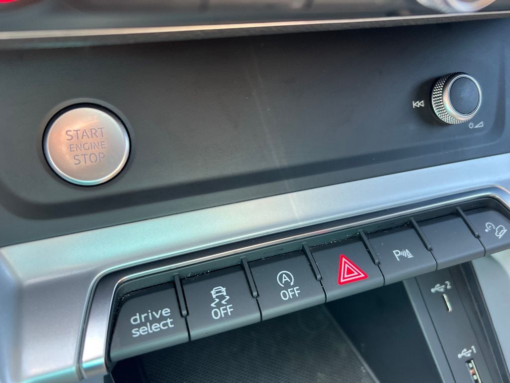 2020 Audi Q3 Premium S line quattro
